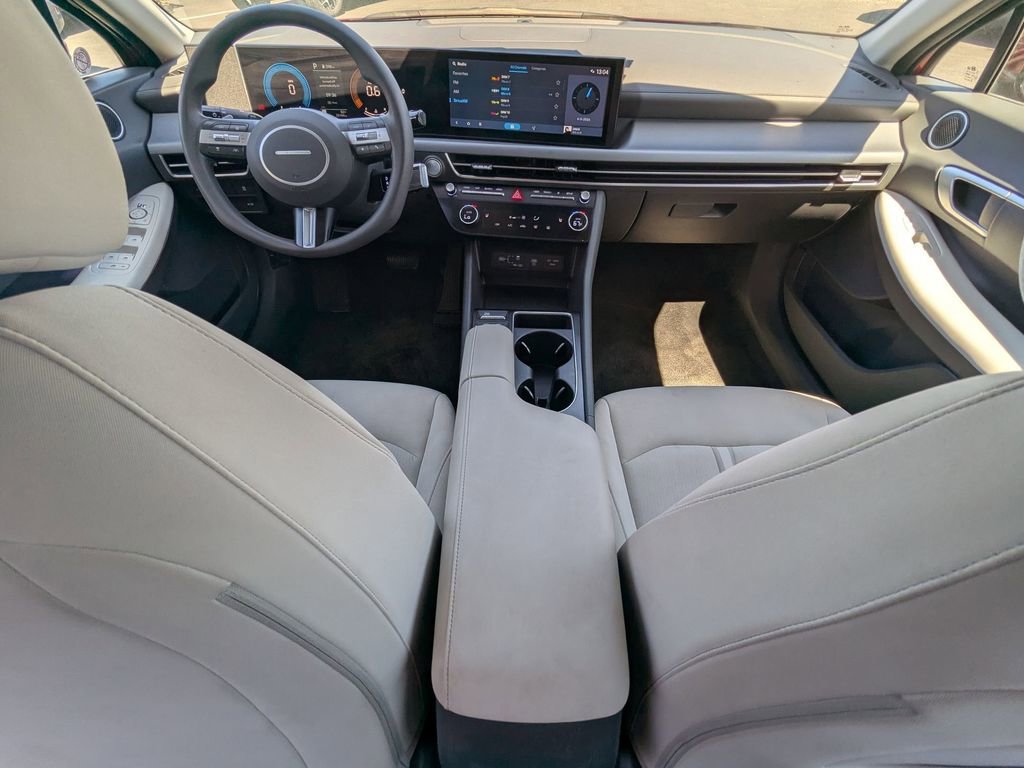 Used 2025 Hyundai Sonata SEL image 27