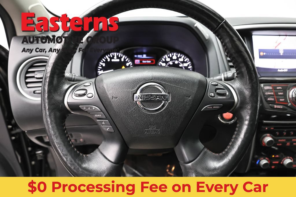 Used 2020 Nissan Pathfinder SL AWD/4WD image 10