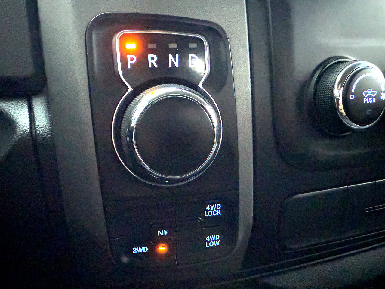 Used 2015 RAM 1500 Express image 26