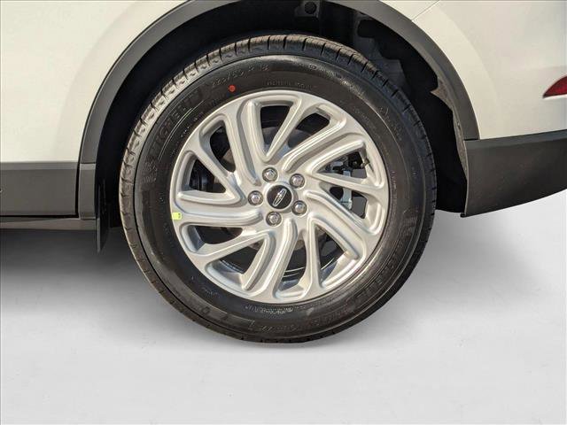 New 2025 Lincoln Corsair Premiere image 9