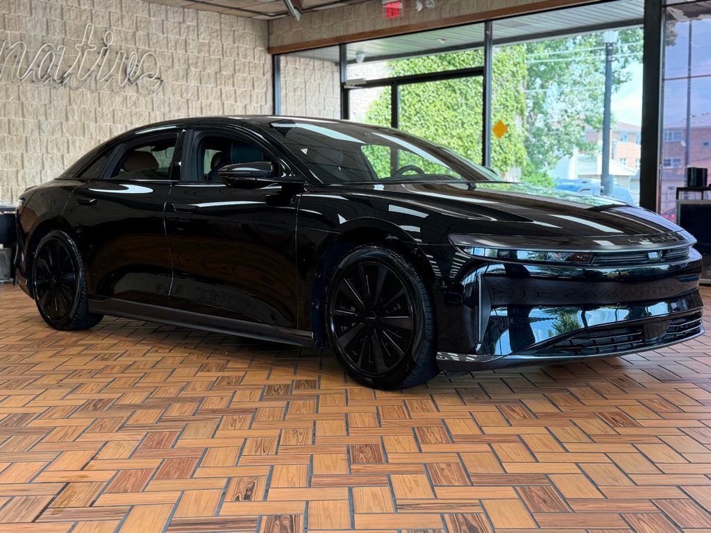 Used 2025 Lucid Air Touring AWD/4WD image 10