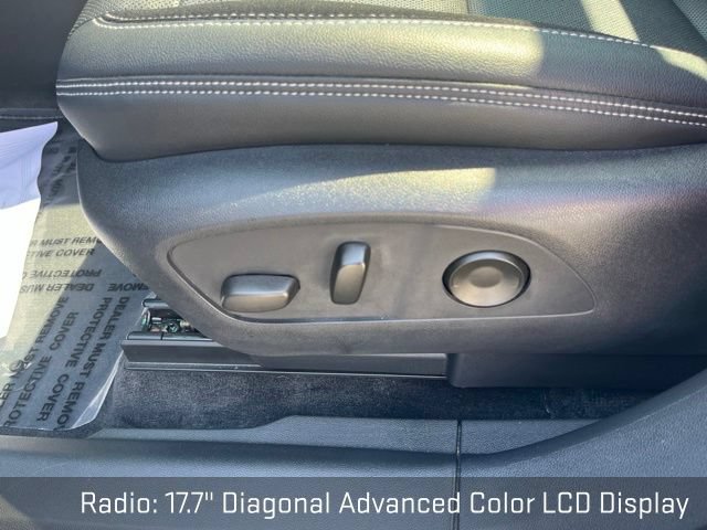 Used 2024 Chevrolet Blazer EV LT AWD/4WD image 25