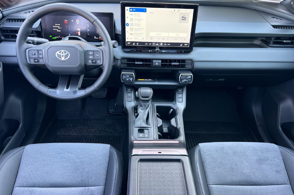New 2026 Toyota RAV4 XSE w/ Panoramic Sun Roof Package AWD/4WD image 15