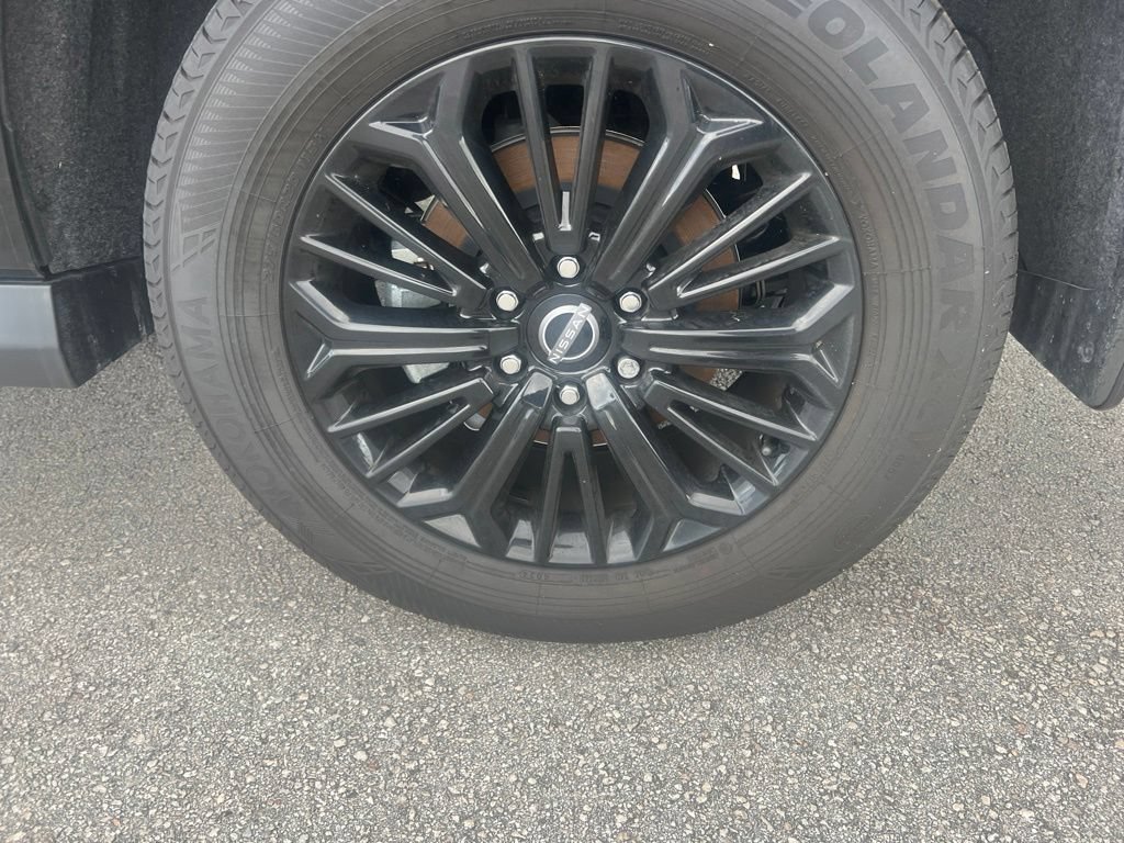 Certified 2025 Nissan Armada Platinum RWD image 5