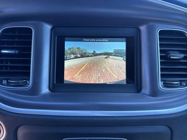 Used 2022 Dodge Charger SXT image 17