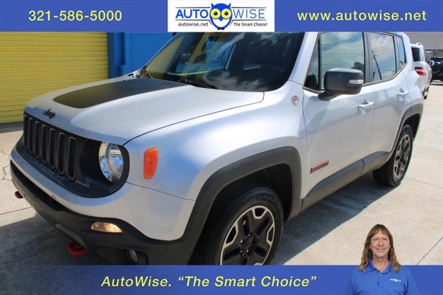 Used 2016 Jeep Renegade Trailhawk w/ Premium Trailhawk Package AWD/4WD image 1