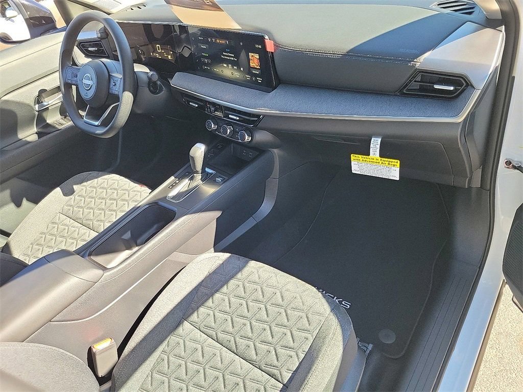 New 2025 Nissan Kicks SV FWD image 11