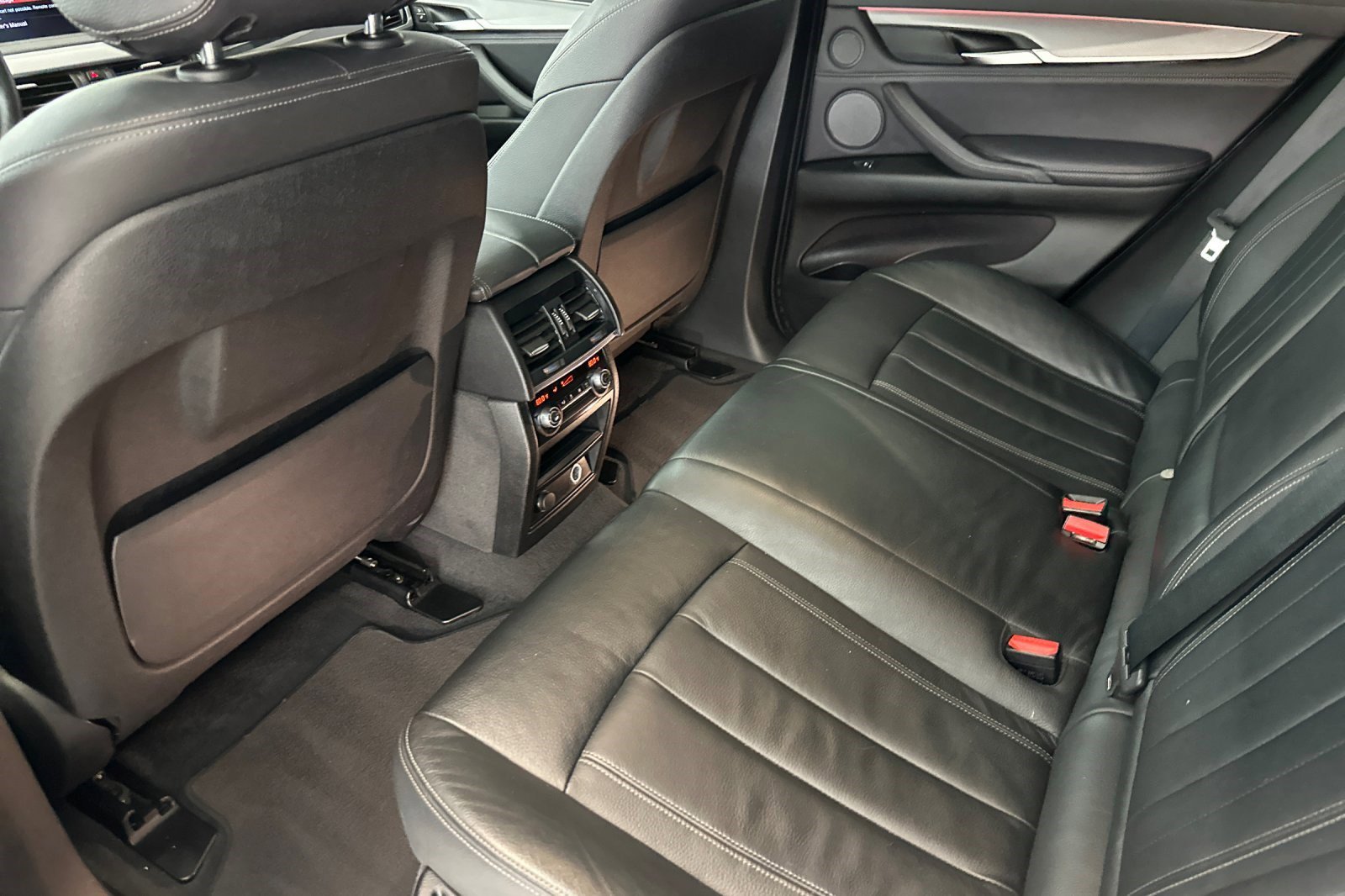 Used 2019 BMW X6 xDrive35i w/ M Sport Package image 26