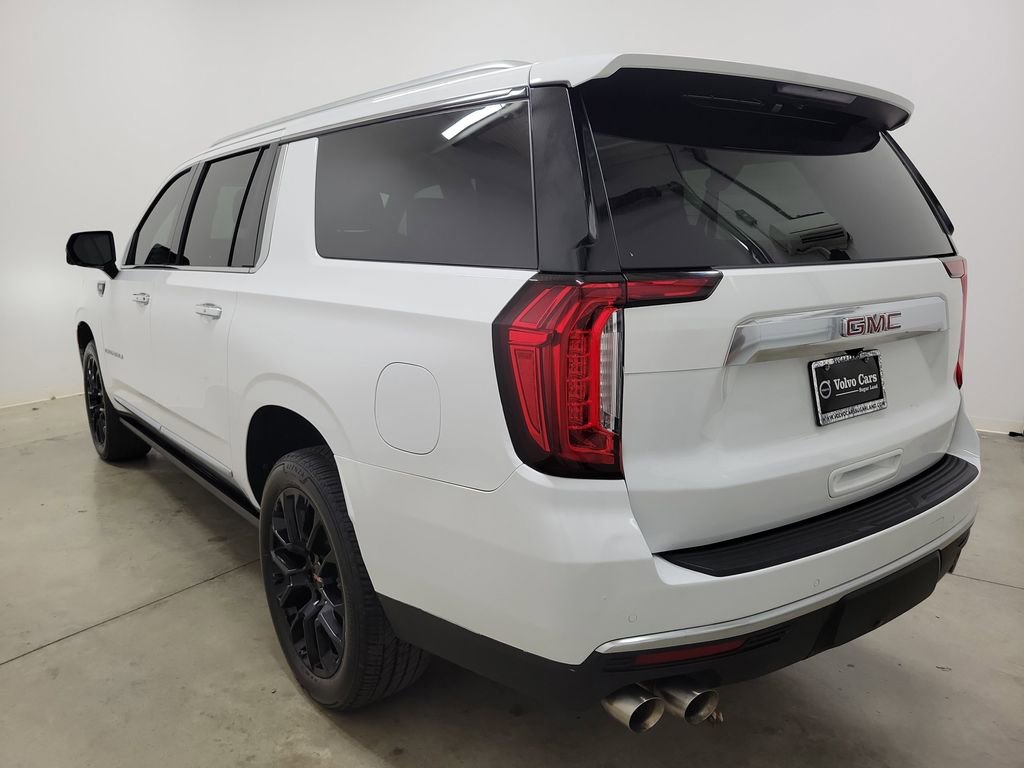 Used 2022 GMC Yukon XL Denali image 5