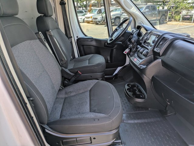 Used 2019 RAM ProMaster 2500 w/ Premium Appearance Group FWD image 20