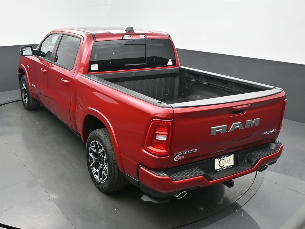 New 2026 RAM 1500 Laramie AWD/4WD image 39
