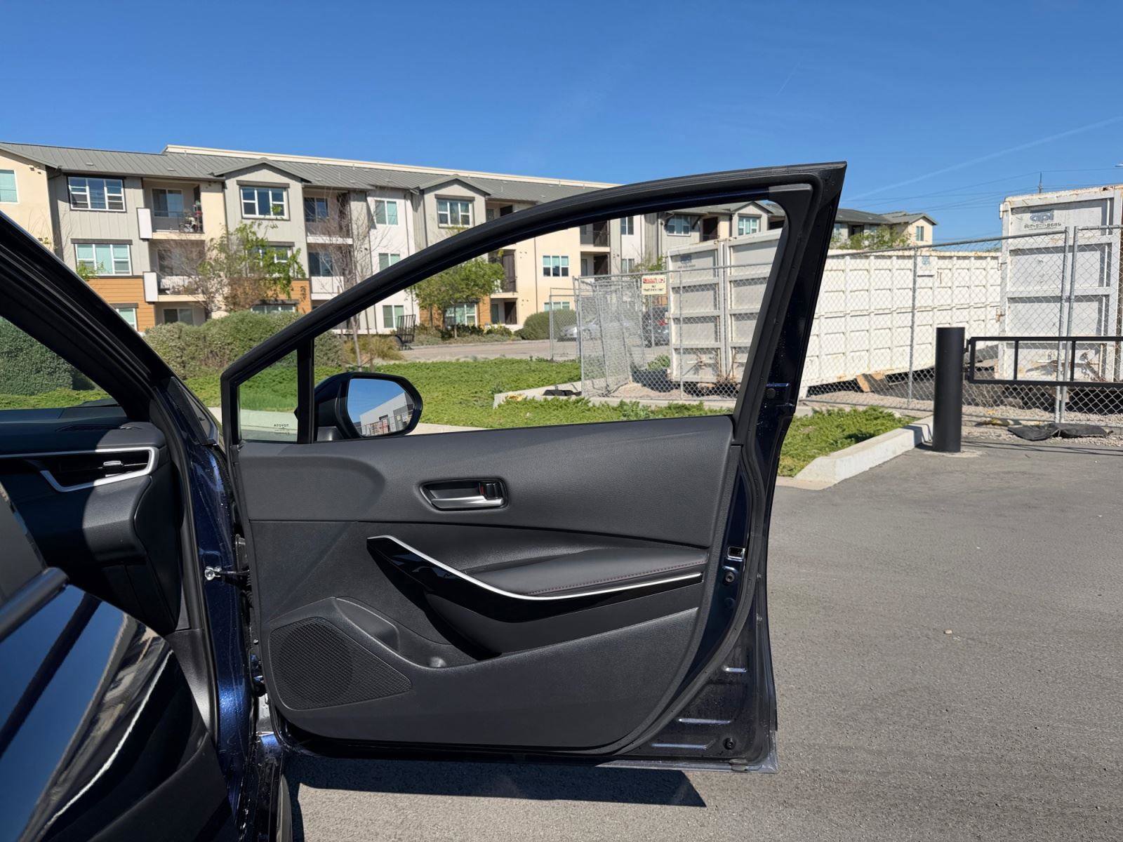 Used 2025 Toyota Corolla XSE image 15