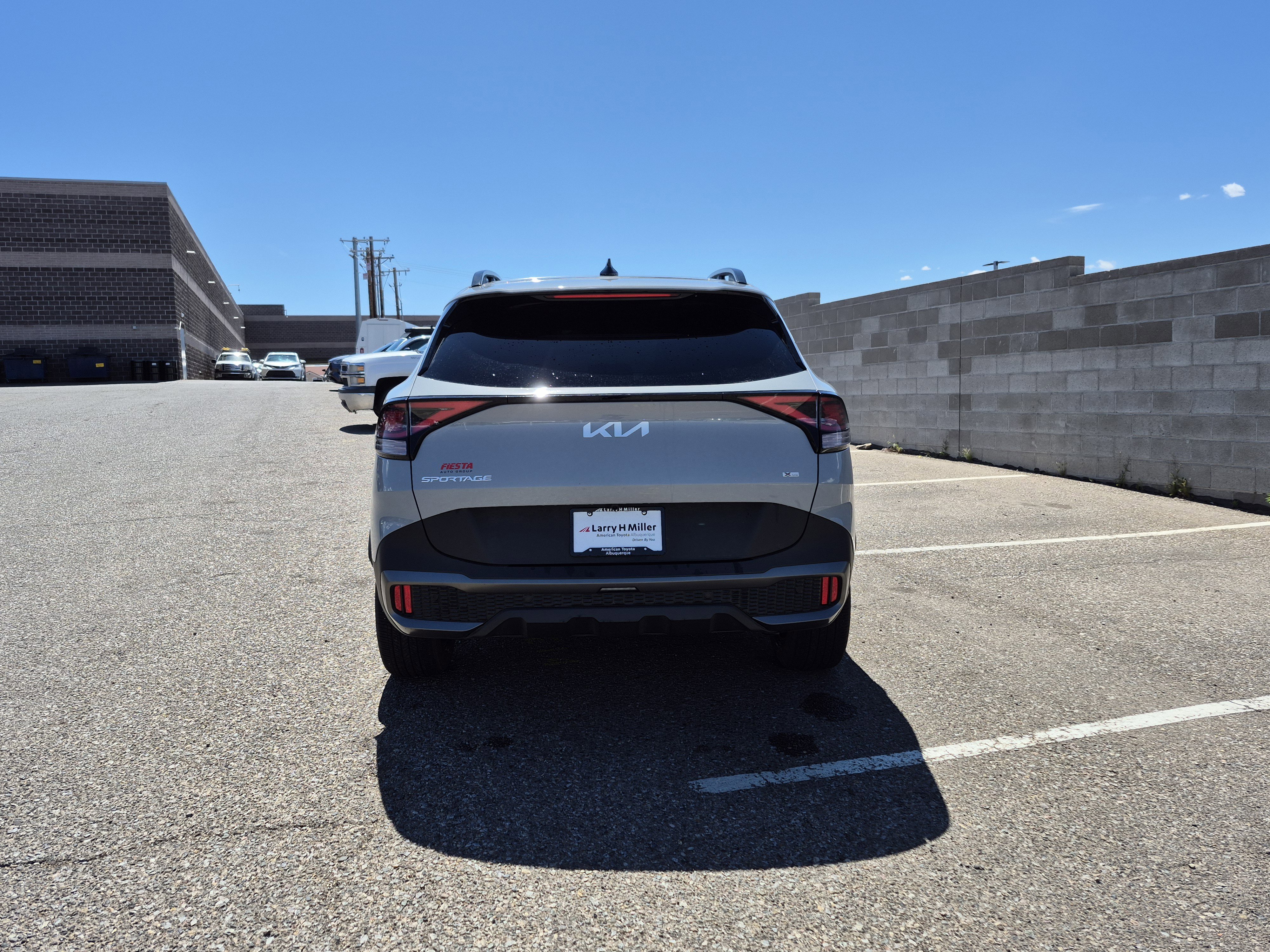 Used 2023 Kia Sportage X-Line w/ X-Line Premium Package image 4