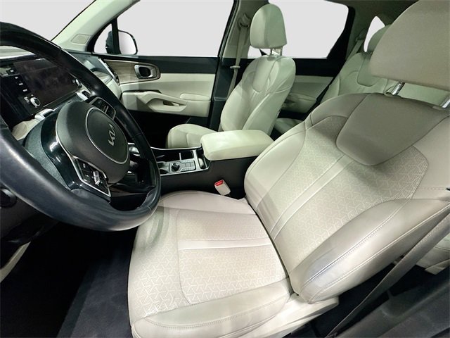Used 2022 Kia Sorento S w/ Option Group 015 image 22