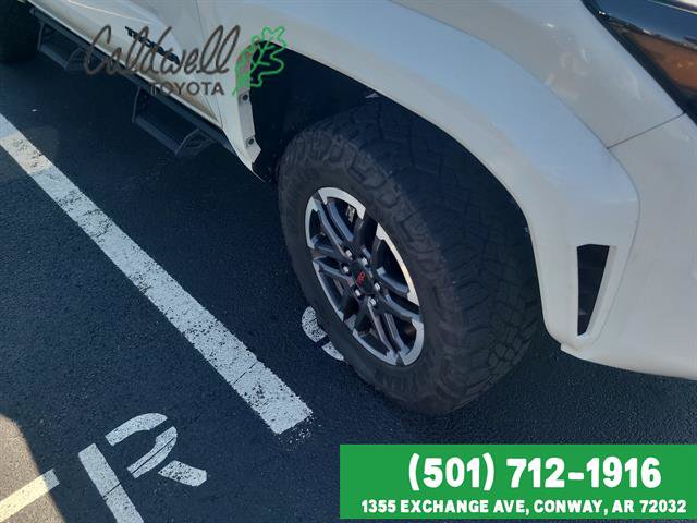 Used 2025 Toyota Tacoma TRD Sport AWD/4WD image 34