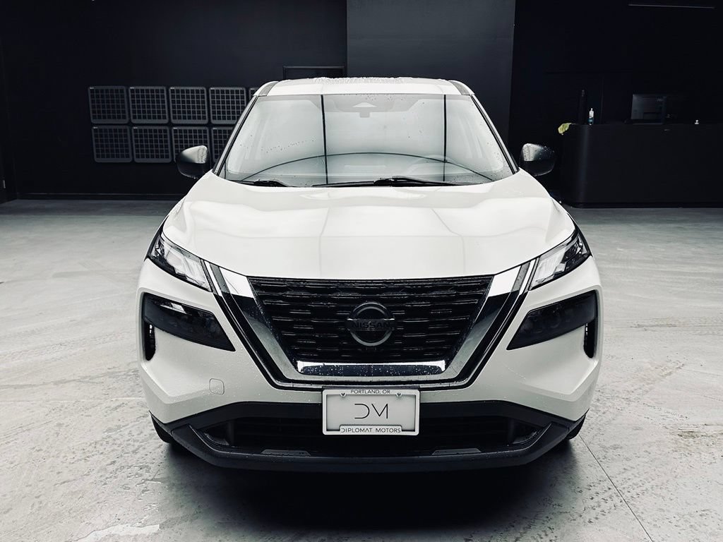 Used 2021 Nissan Rogue S AWD/4WD image 11