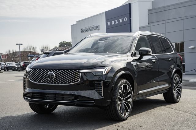 New 2026 Volvo XC90 B6 Ultra w/ Protection Package Premier AWD/4WD image 3