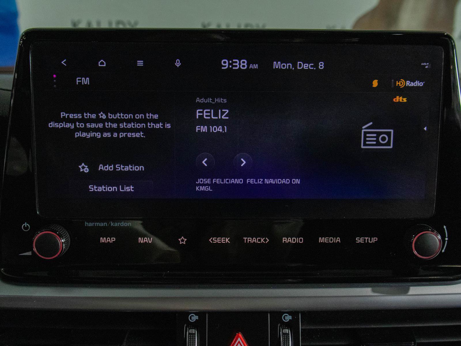 Used 2024 Kia Forte GT-Line w/ GT-Line Premium Package image 9