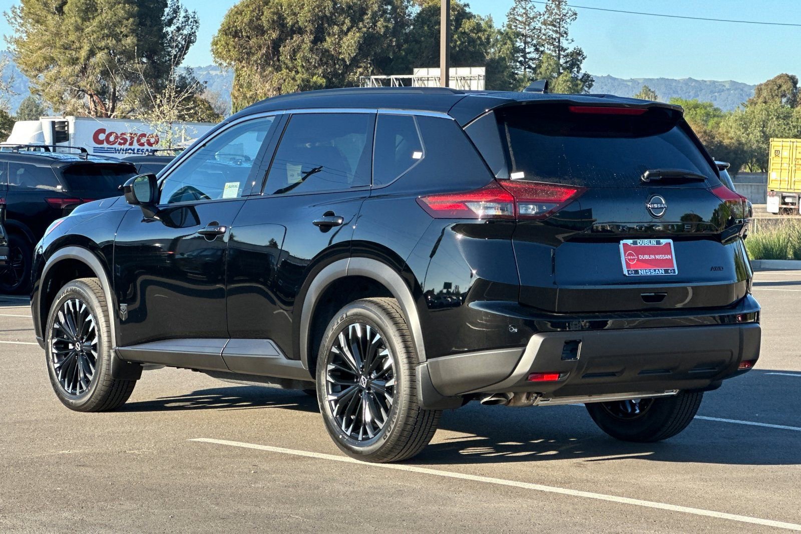 New 2026 Nissan Rogue SV image 6