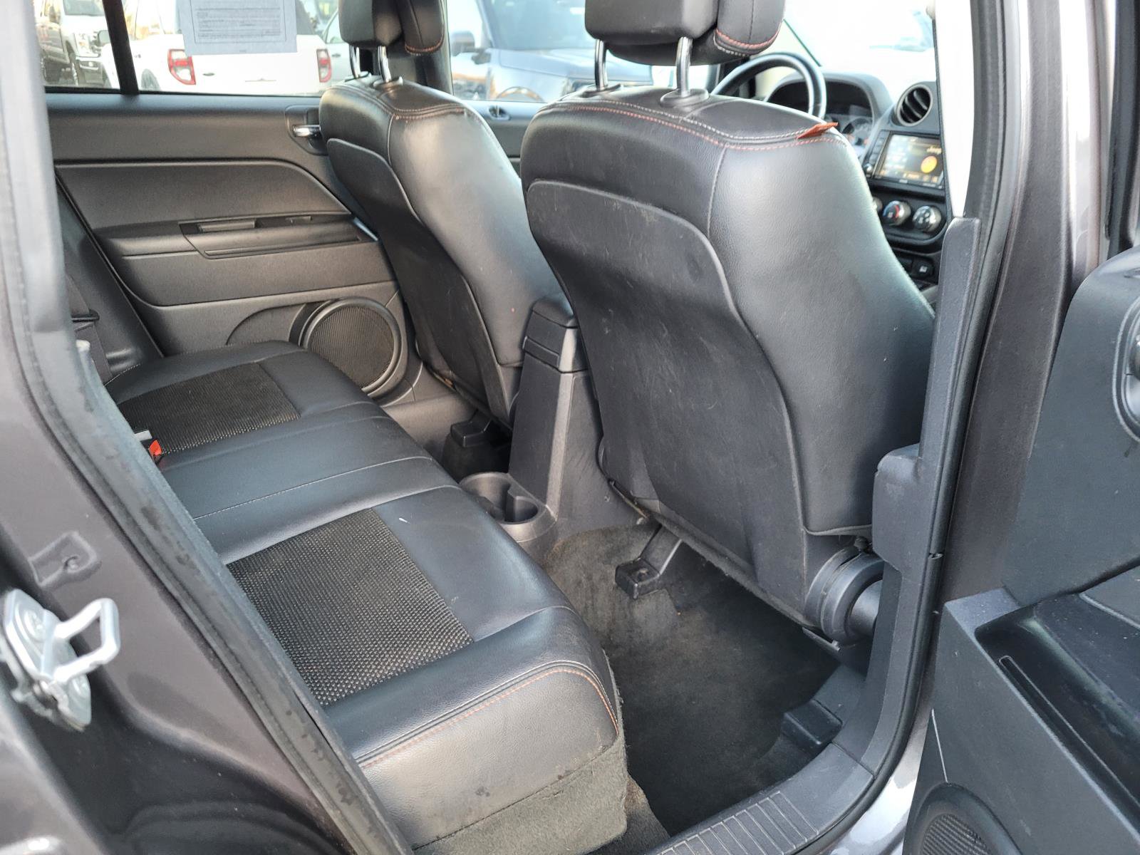 Used 2016 Jeep Compass 75th Anniversary w/ Power Value Group image 19