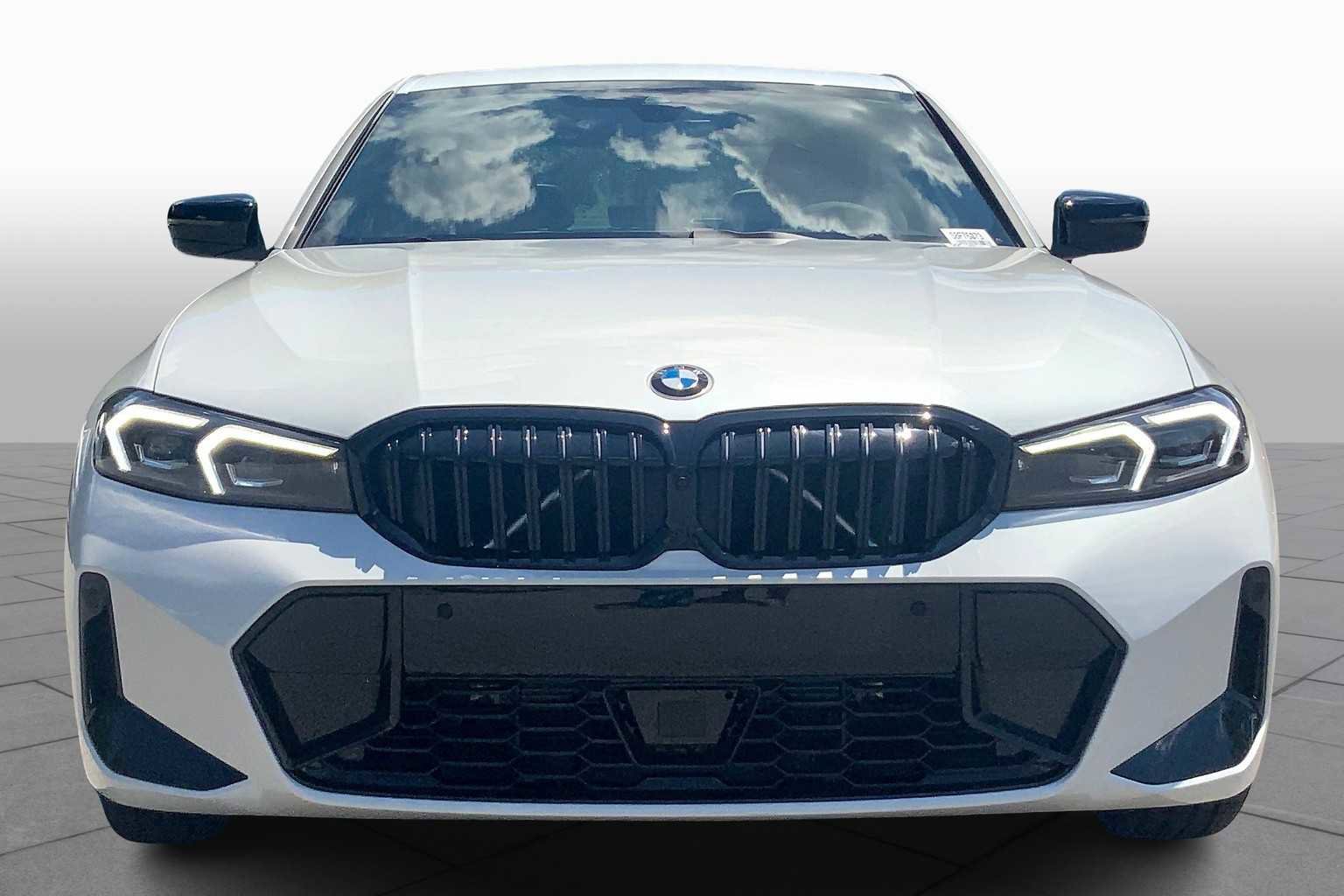 New 2025 BMW 330i xDrive Sedan w/ M Sport Package image 3