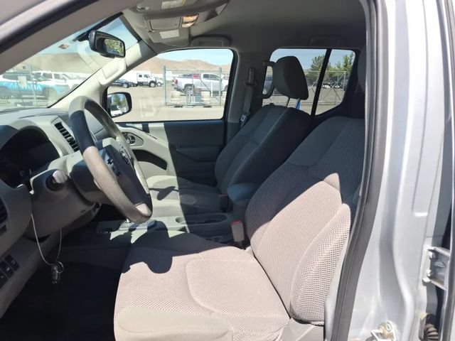 Used 2021 Nissan Frontier SV AWD/4WD image 9
