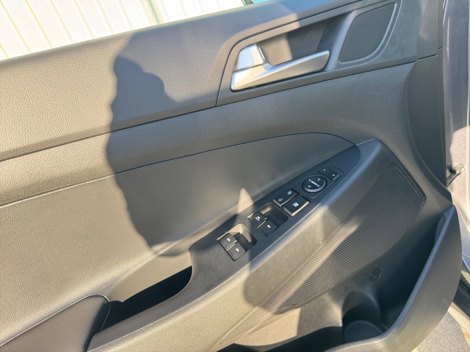 Used 2021 Hyundai Tucson SEL image 36