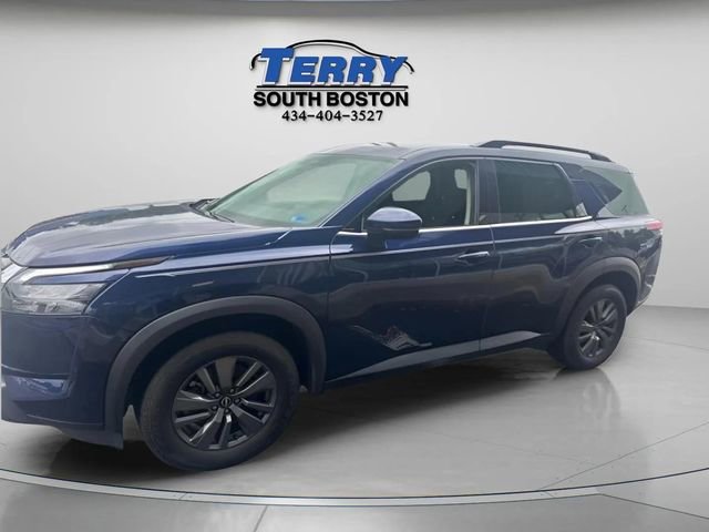 Used 2024 Nissan Pathfinder SV FWD image 3