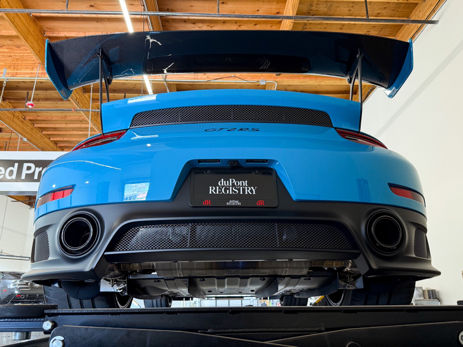 Used 2018 Porsche 911 GT2 RS RWD image 97