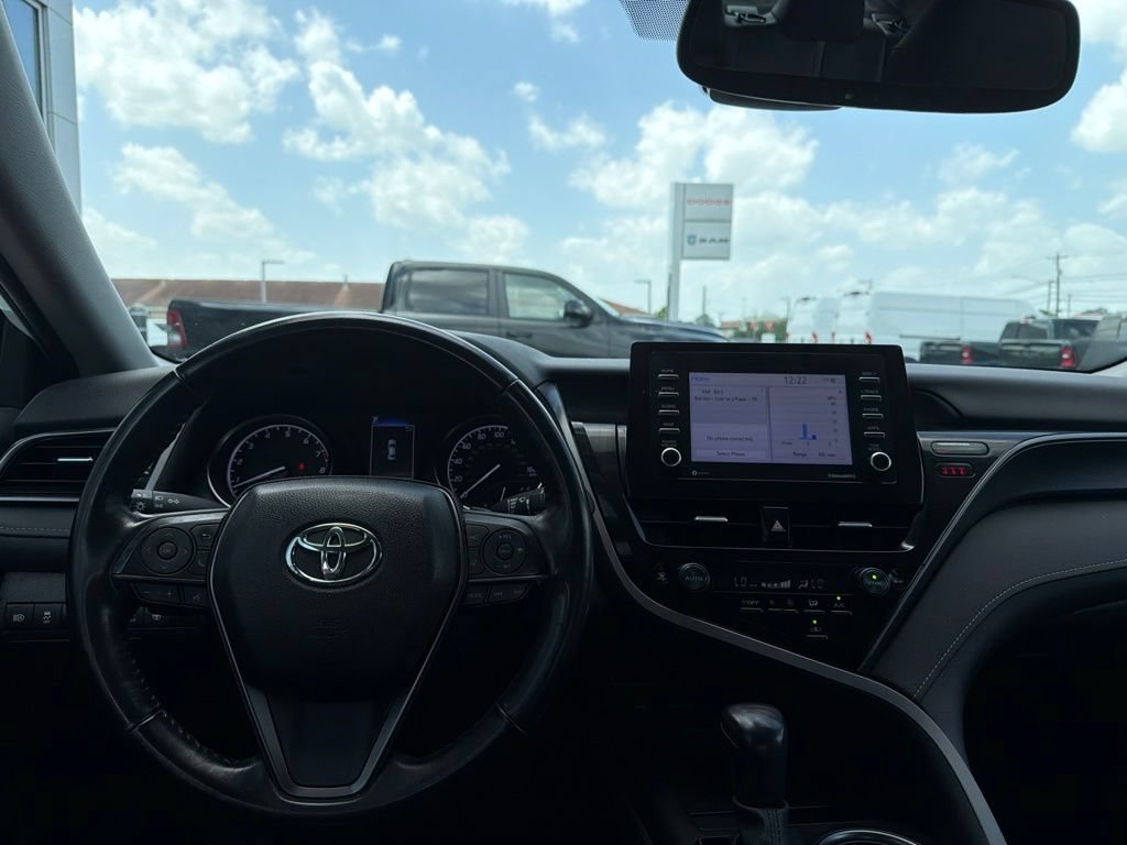 Used 2024 Toyota Camry SE FWD image 6