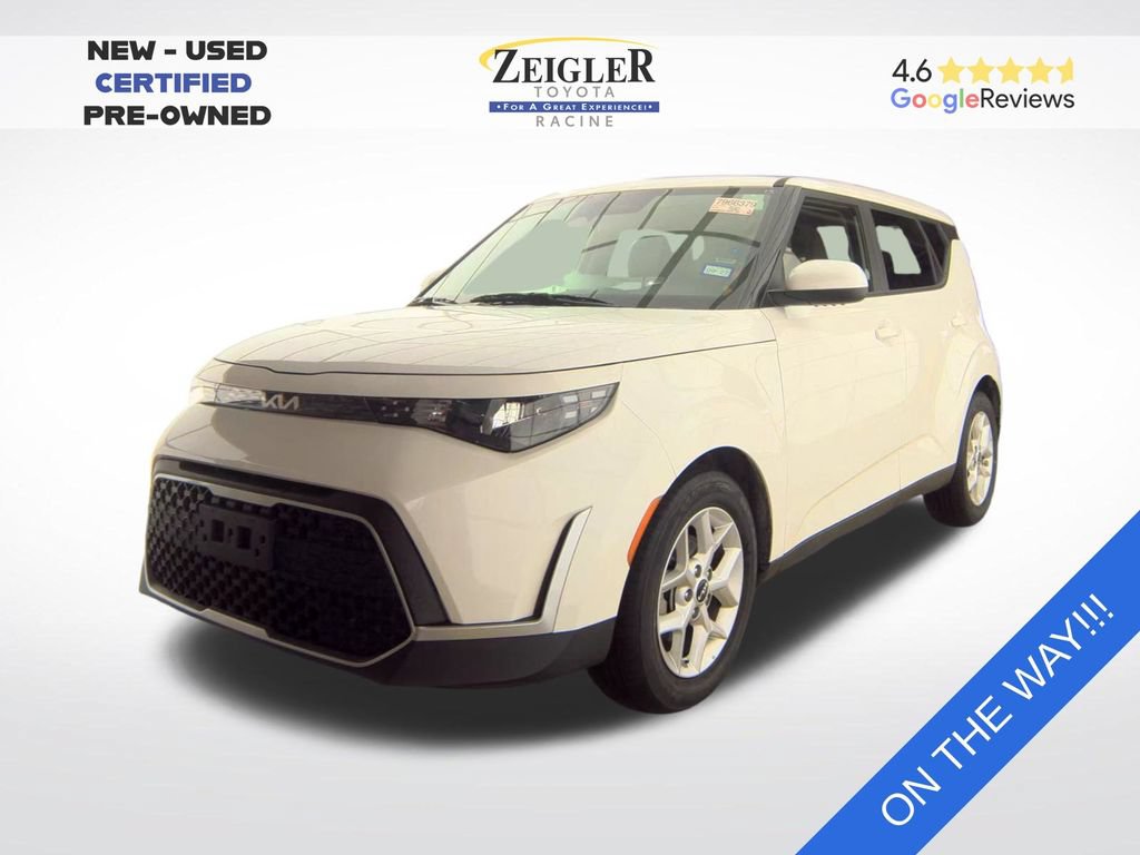 Used 2025 Kia Soul LX w/ LX Technology Package