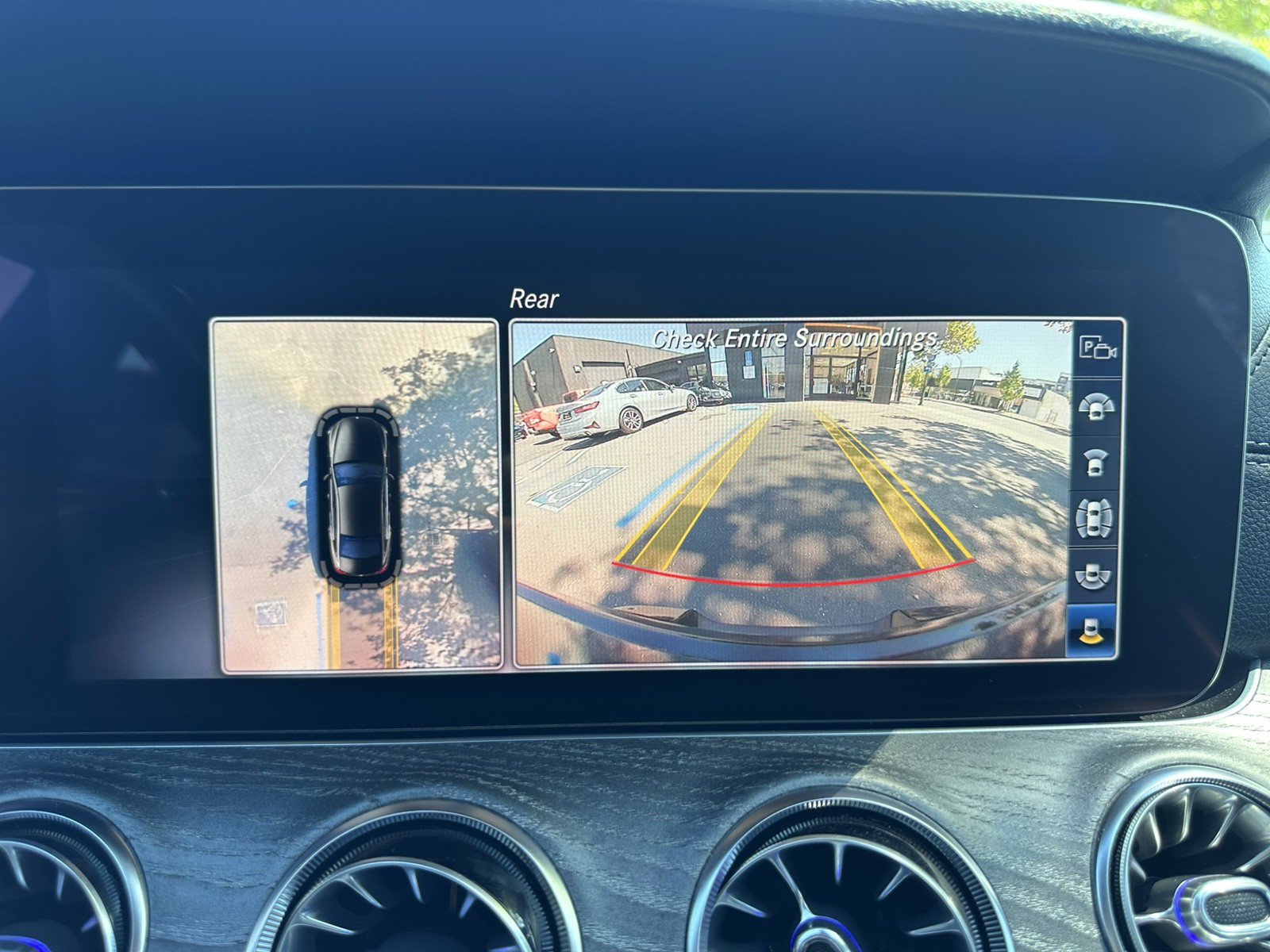 Used 2019 Mercedes-Benz CLS 450 4MATIC w/ Parking Assist Package image 26