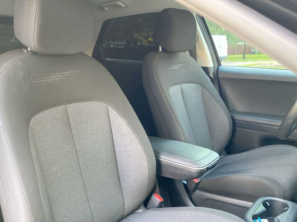 Used 2022 Hyundai Ioniq 5 SE w/ Cargo Package image 34