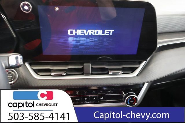 Used 2025 Chevrolet Equinox LT image 18