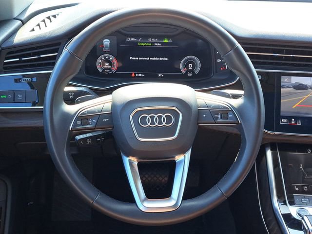 Used 2022 Audi Q8 Premium Plus image 25