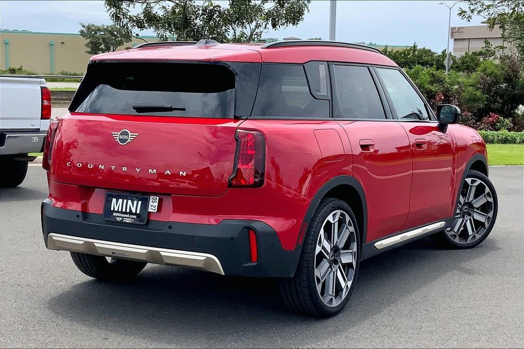 Certified 2025 MINI Cooper Countryman S w/ Comfort Package Max image 13