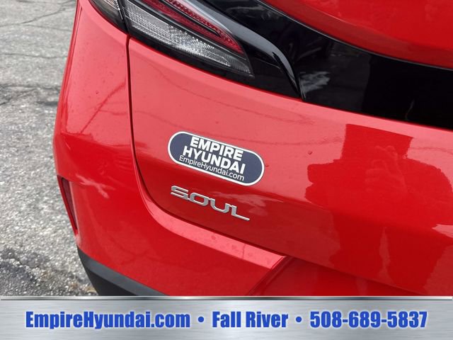 Used 2023 Kia Soul EX FWD image 5