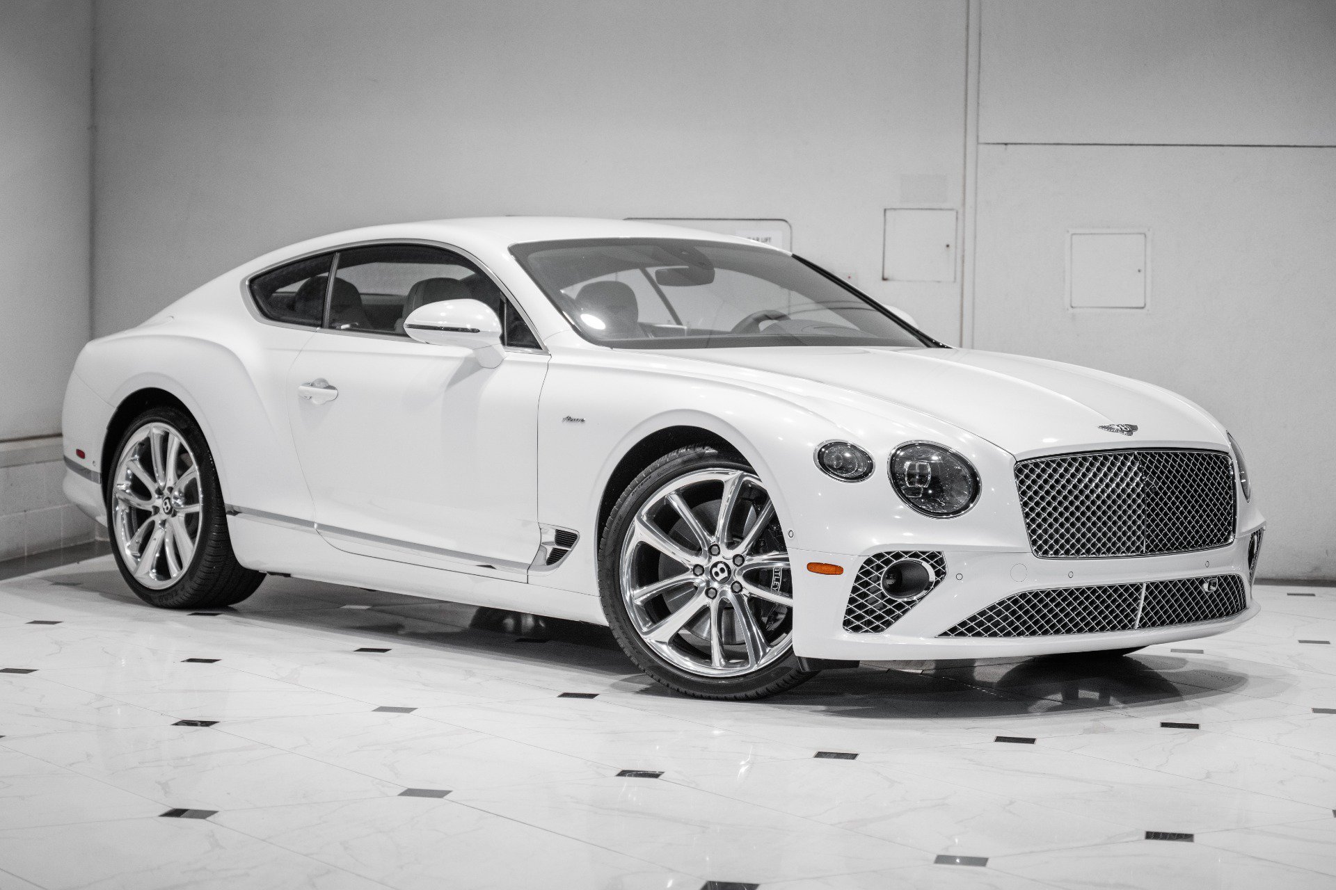 Certified 2023 Bentley Continental GT V8 AWD/4WD image 1