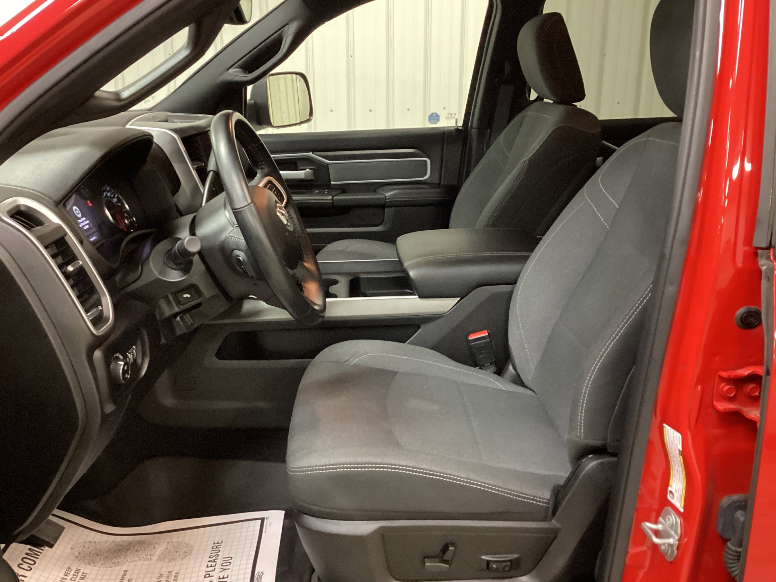Used 2020 RAM 2500 Big Horn w/ Level 2 Equipment Group image 15