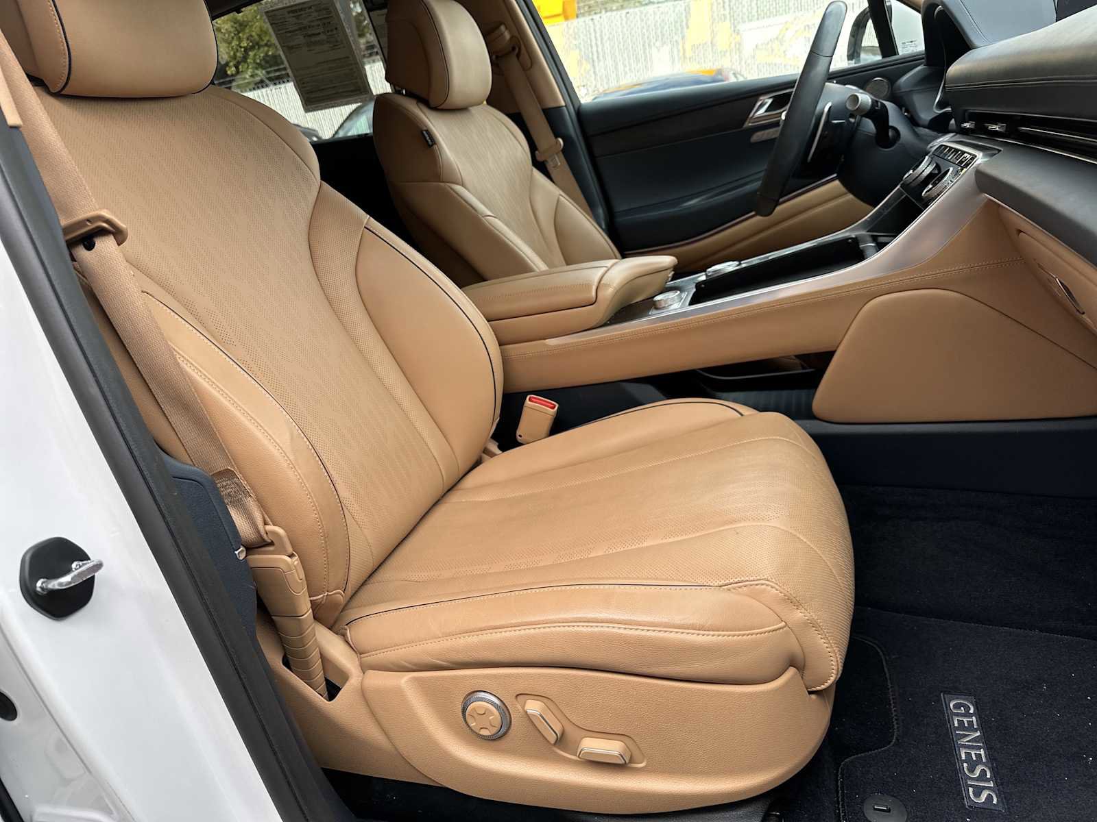 Used 2021 Genesis GV80 2.5T w/ Prestige Package 05 image 24