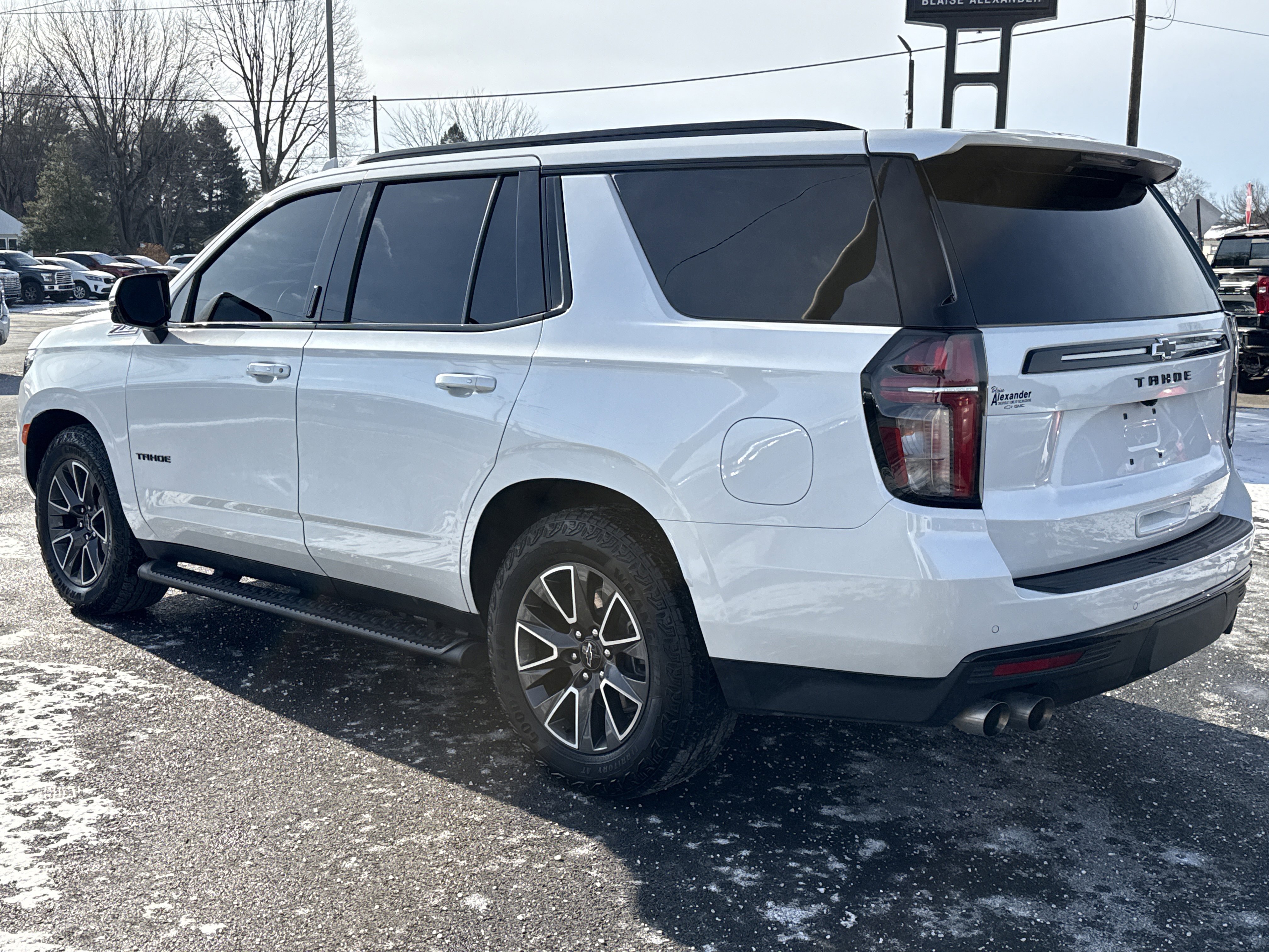 Used 2024 Chevrolet Tahoe Z71 w/ Z71 Off-Road Package image 6