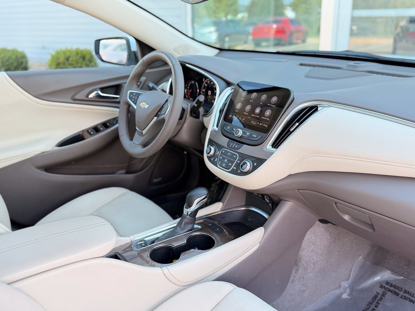 Used 2024 Chevrolet Malibu LT FWD image 21
