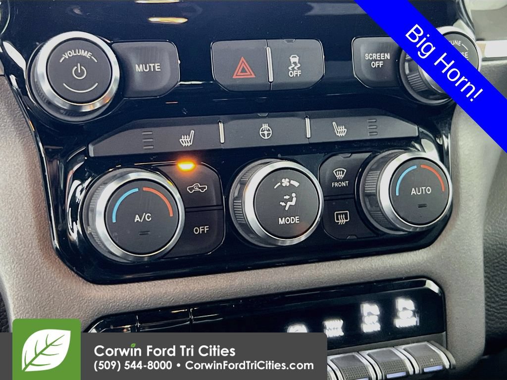 Used 2022 RAM 3500 Big Horn w/ Night Edition AWD/4WD image 9