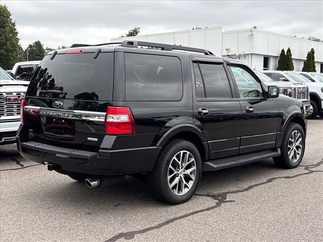 Used 2017 Ford Expedition XLT w/ Equipment Group 202A RWD image 2