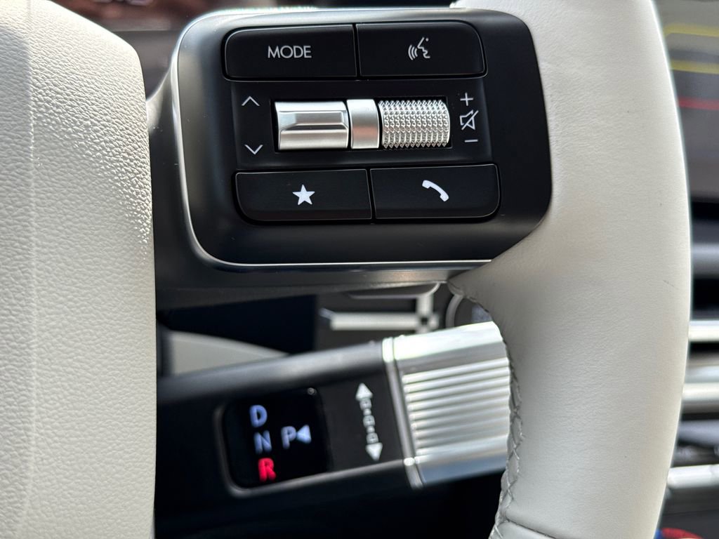 New 2026 Hyundai Santa Fe SE image 28