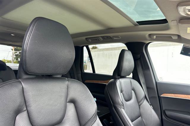 Certified 2023 Volvo XC90 T8 Plus image 19