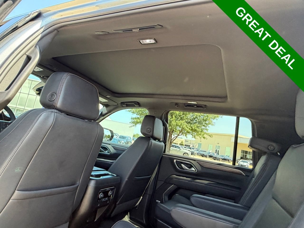 Used 2024 Chevrolet Suburban High Country w/ Premium Package AWD/4WD image 36