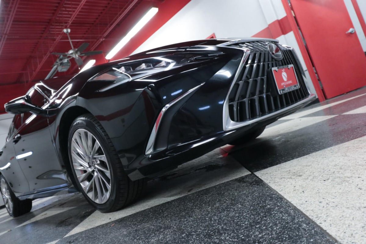 Used 2022 Lexus ES 350 Ultra Luxury w/ Accessory Package 2 FWD image 36
