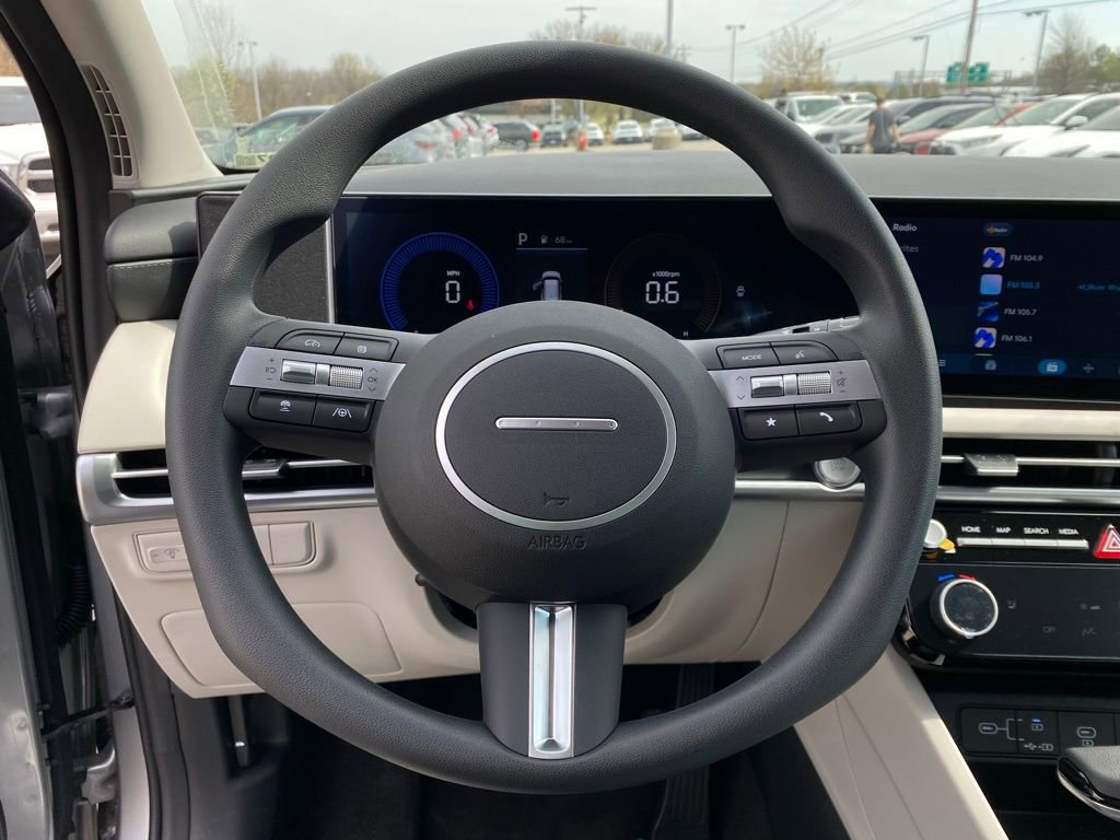 New 2026 Hyundai Tucson SEL image 13