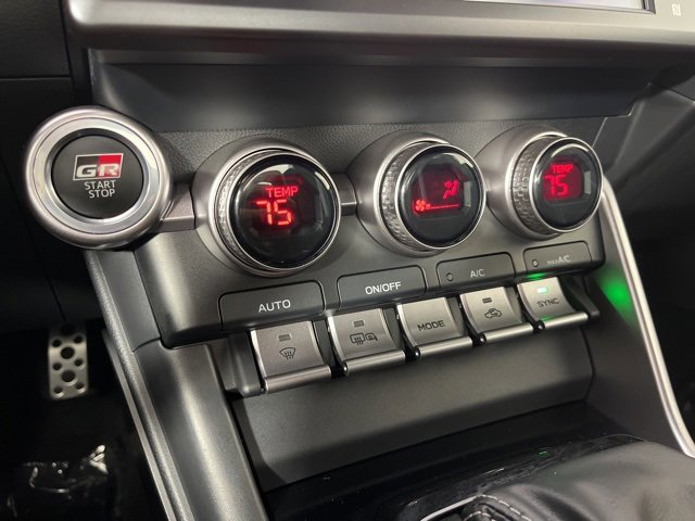 Used 2025 Toyota GR86 Premium image 8